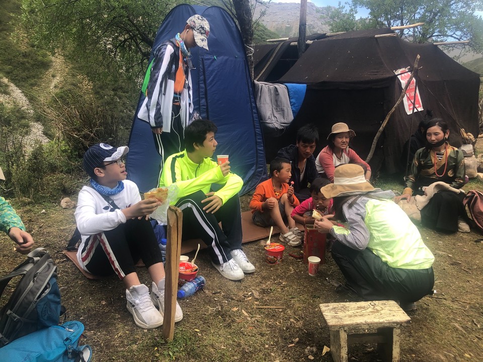 CE242A5D-5F66-4C25-A800-6C7233660CB9