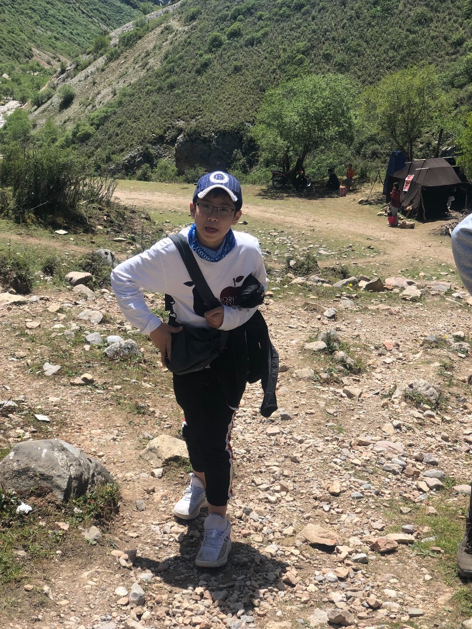 3B1DC348-BA51-48A7-A456-057B55F7595A