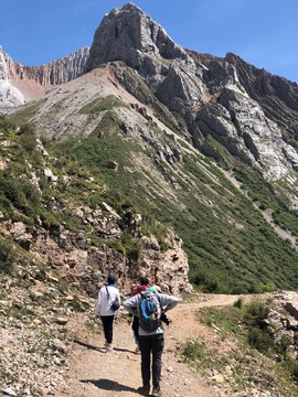 48C5679C-75EC-4EFE-919A-6CC262EB82E7