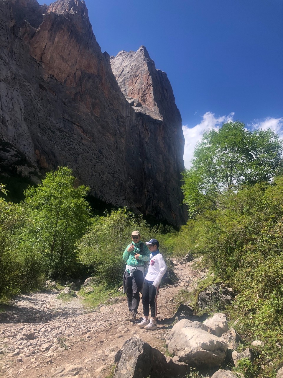 D07C5AEB-B084-48EA-AD8A-6A0023F52F7C