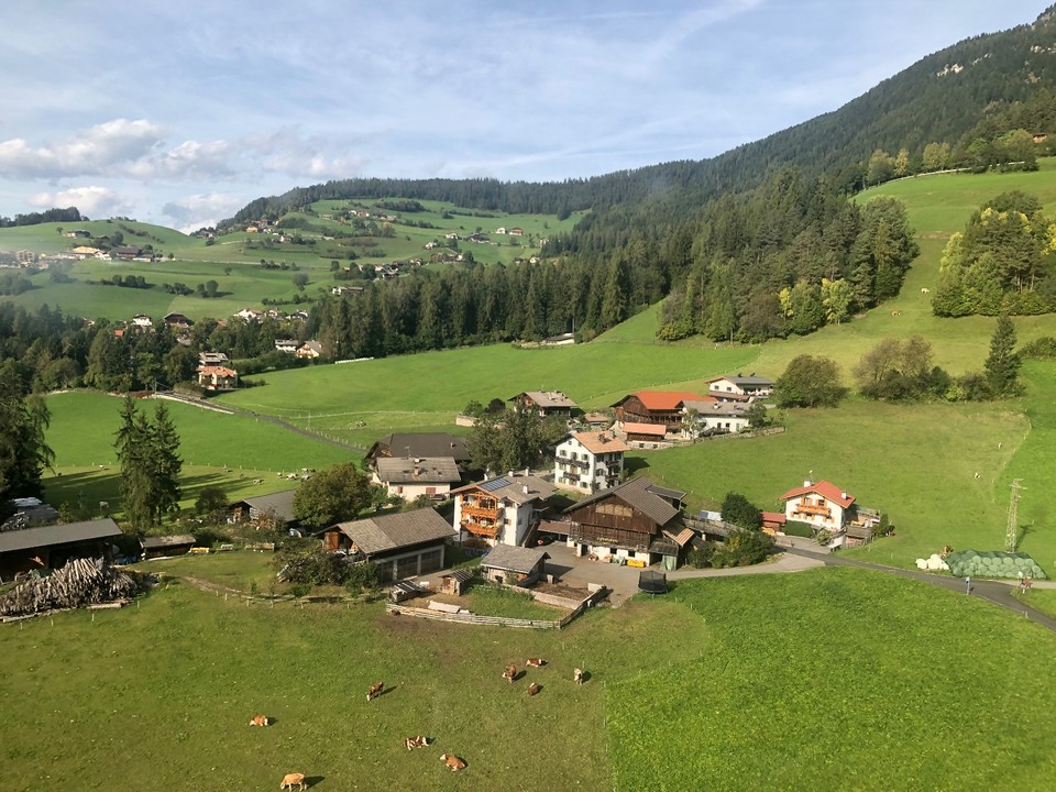 1A372128-581C-4EB7-BEC9-00A0544FD34C