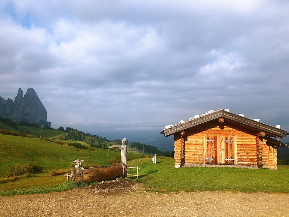 6A2EEC0D-F048-4BC8-9D11-D735A627A070