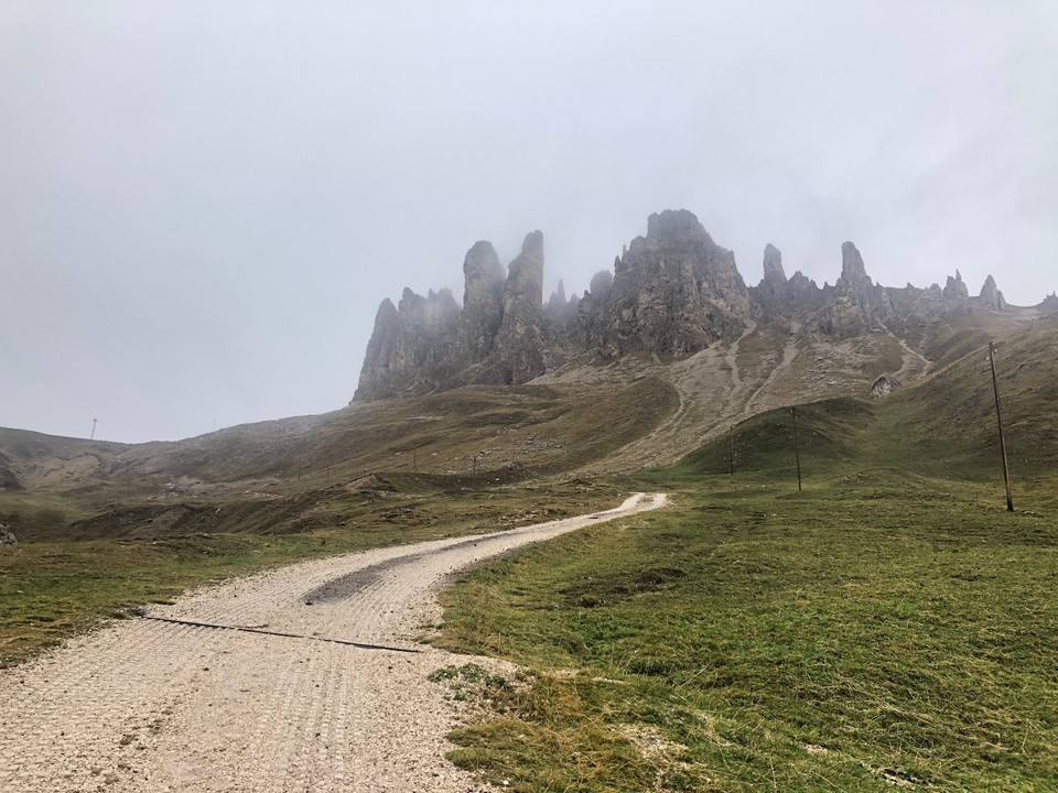 568C3A94-C9D3-486C-8E19-7EA8B75B3D2C