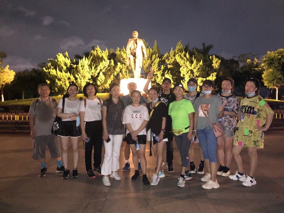 54C87E60-08CF-4AD5-9D6D-C4DE4C35EFDE