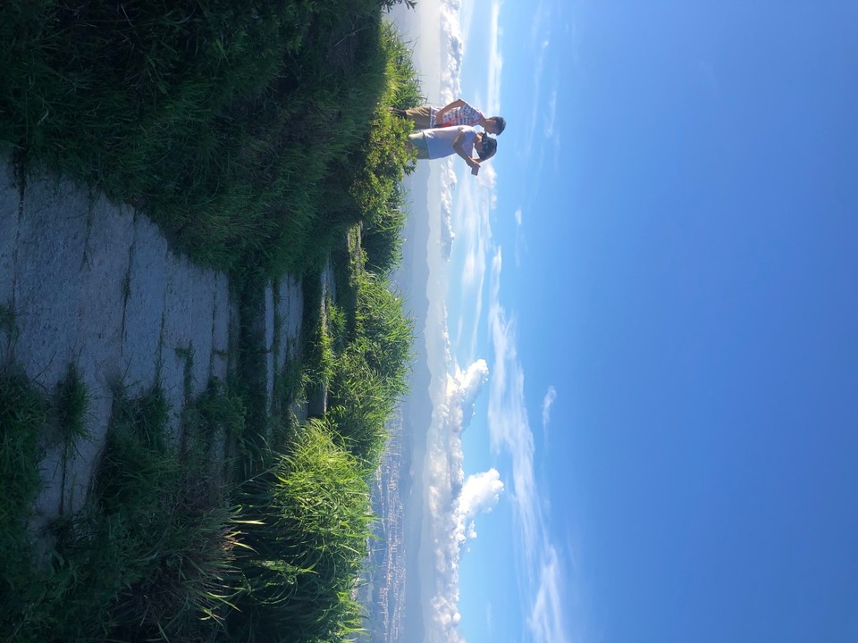 3F94AD3B-1EFB-40E9-AD1B-C3E874B41E73