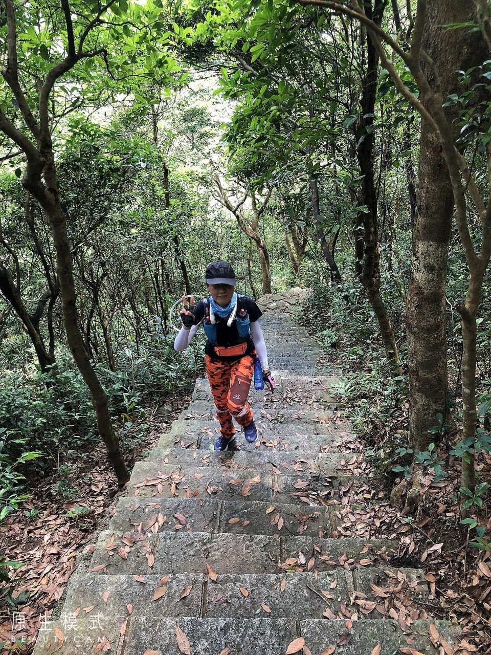 6690D7BA-716D-48F1-B7C5-5A94F8829C59