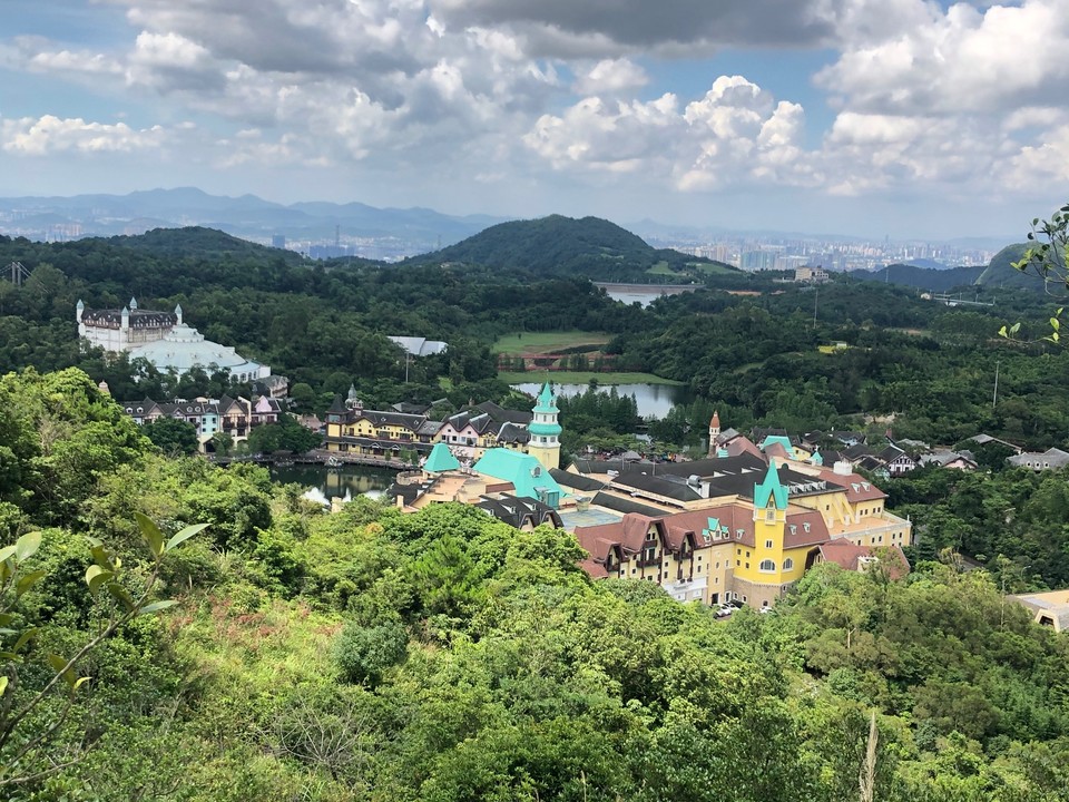 8FDFA25E-E939-491E-A017-1018D81D545D