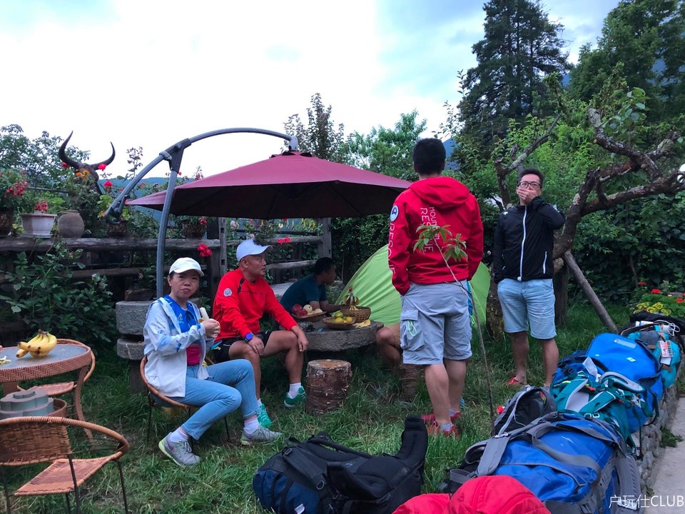 FBC44651-C1F0-4136-B226-D80DEEA22A38