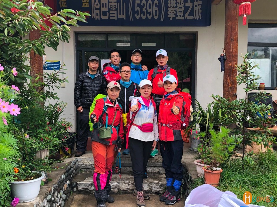 F6862A44-9F1F-4E13-A1CB-F0E3B88A59BC