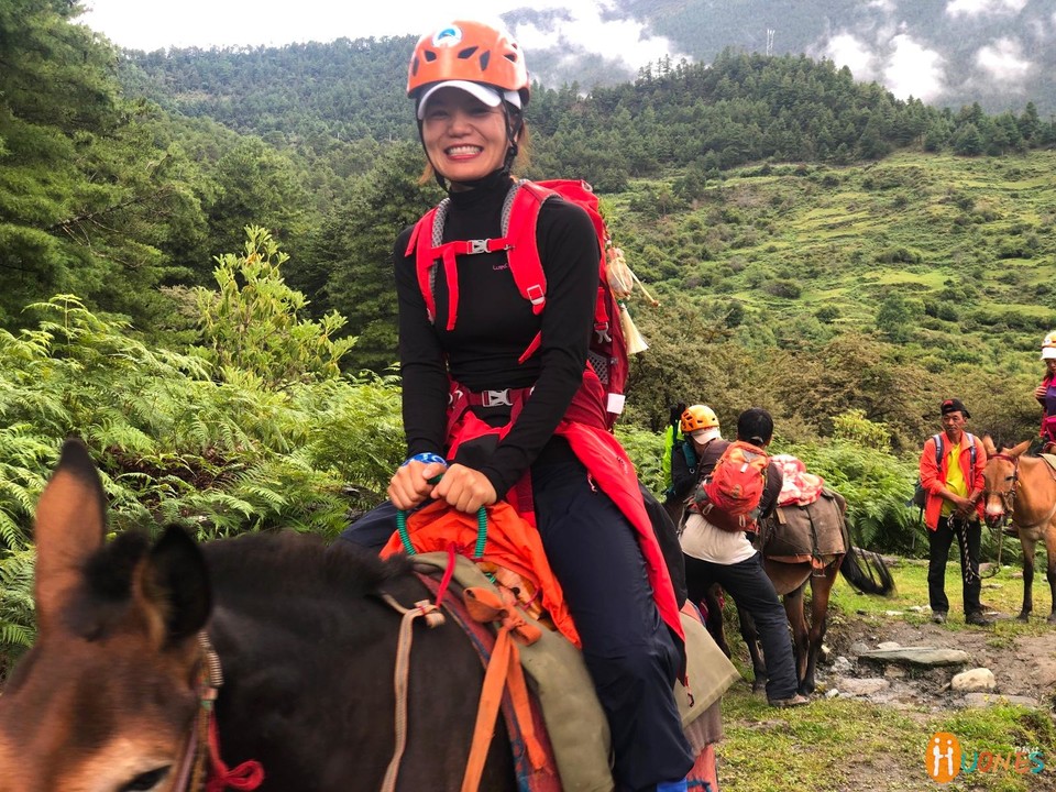 A6CCA548-730E-4BB4-831B-AEA9192D1D90