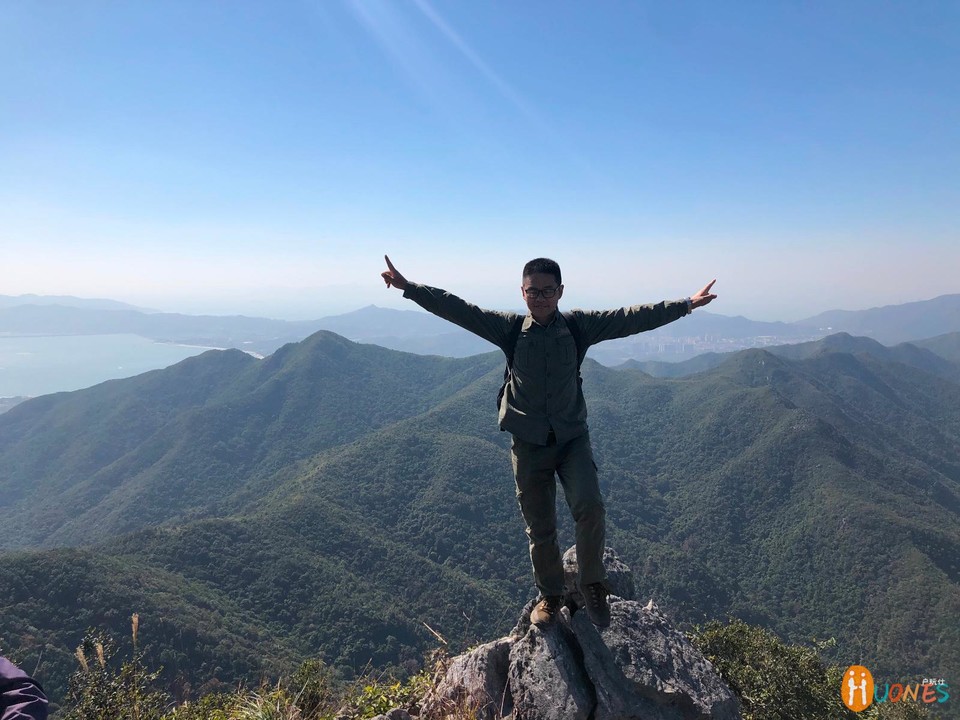 782EF1C3-CCE9-4702-B7FE-36A61266B2A0