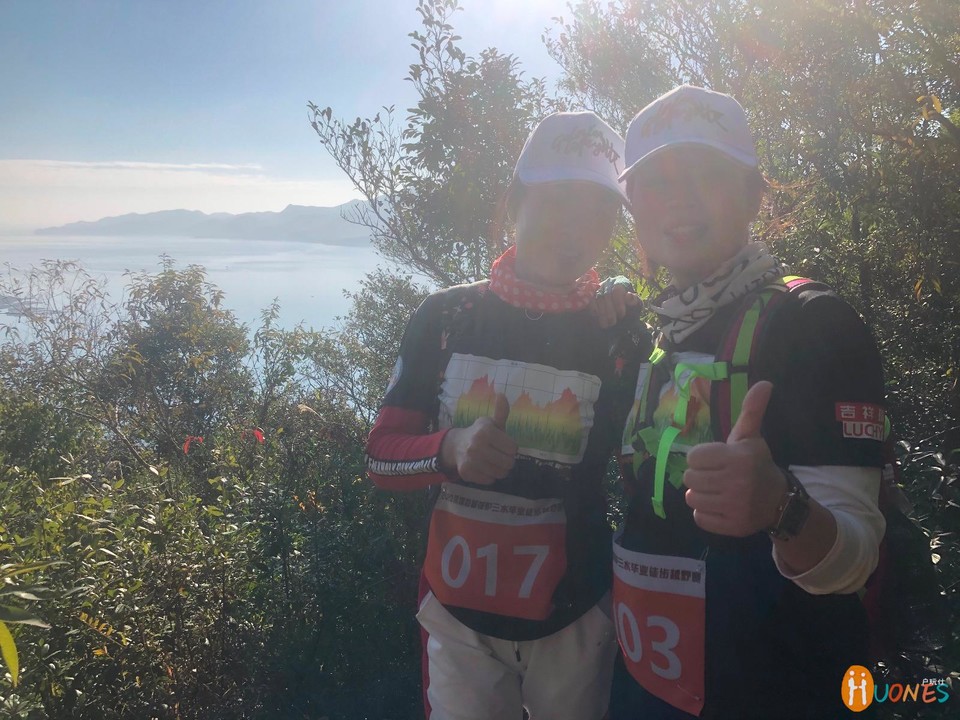 63EA89C7-3D11-4F11-9B7E-49895040F20D