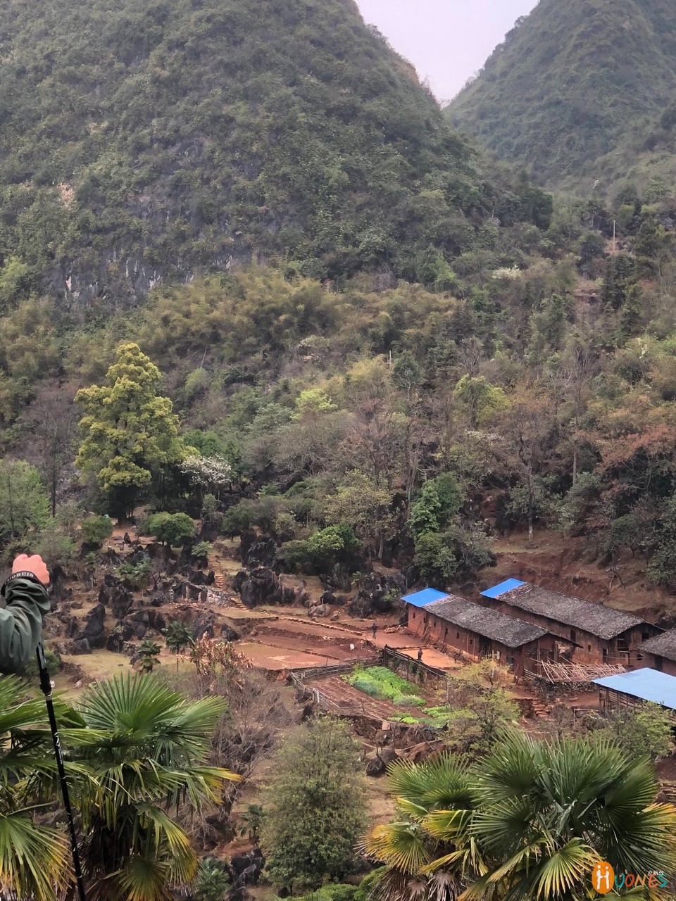 B13B2E4C-96A1-4574-B853-EA6C3C0D71D6