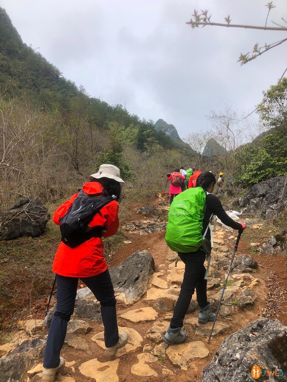 85A8A95C-6D0D-4CFF-998C-FE0DEE66BF04