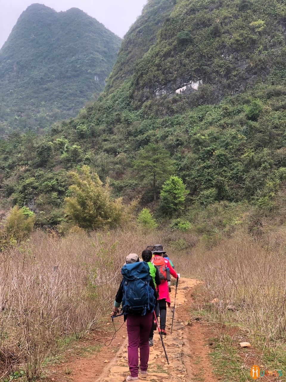 3C717BD9-C9AA-4726-A070-17A1ABA21CCB