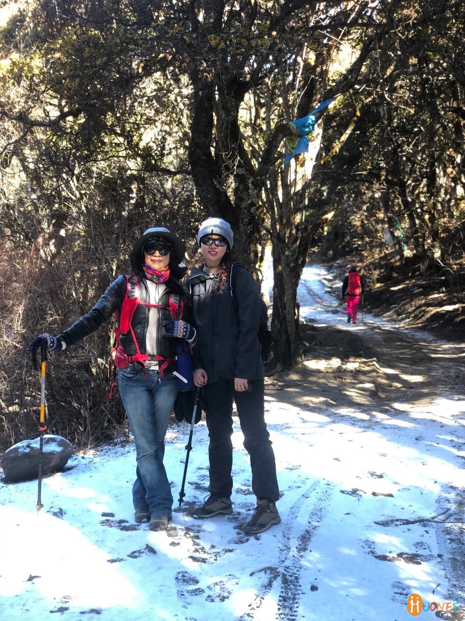 CDDF00CA-143D-4485-AC92-D22A8F3F9D7C