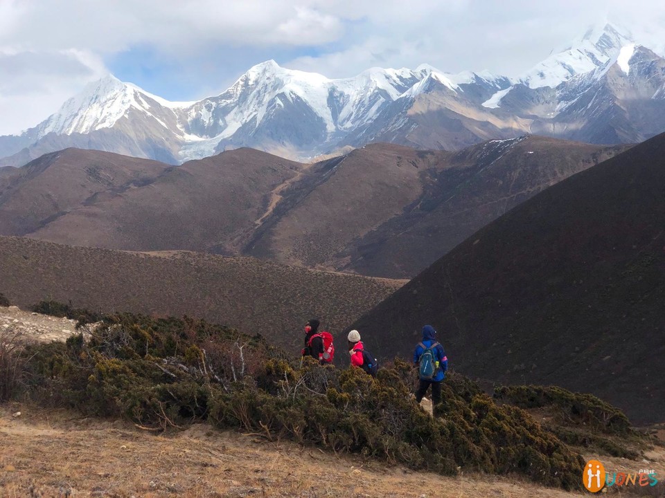 6DAF5C47-42BB-4E94-94D6-655A00532B39