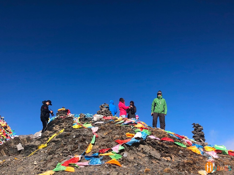 6577D99D-14D4-489F-94F9-5A7520ED4B4A