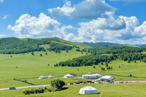 【遇见乌兰布统·行走草原5日】40公里深度户外徒步+乌兰布统原生态草原+徒步金山岭长城+小众私家路线+原始森林+摄影跟拍