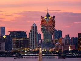【港珠澳户外游6日】麦理浩径精华段2段+港珠澳大桥+维多利亚港＋太平山＋澳门
