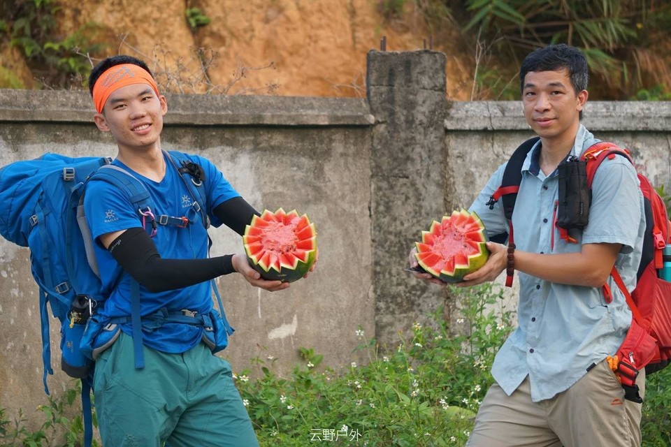 550206987176261666 - 副本