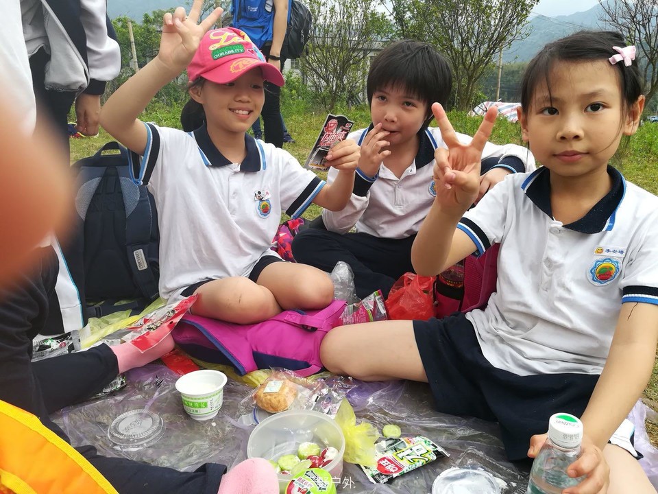 911436275180538825 - 副本