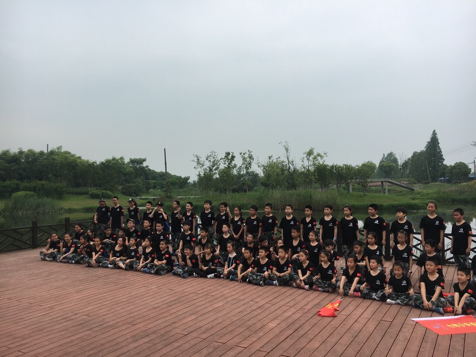 006E9E90-067E-46E7-B845-4A78E711C62C