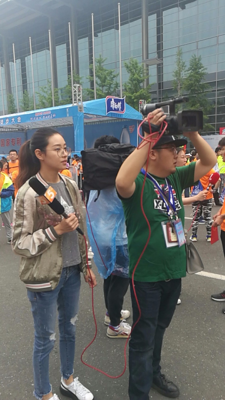 wx_camera_1526080465754