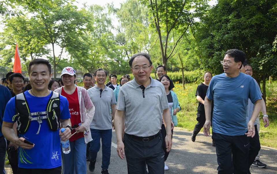 2kaIy-yedCoClsHOmMQAKU5OsGKQaM6wp8z3Mujzyw1brFCLCkKV8kGbDffYblyw