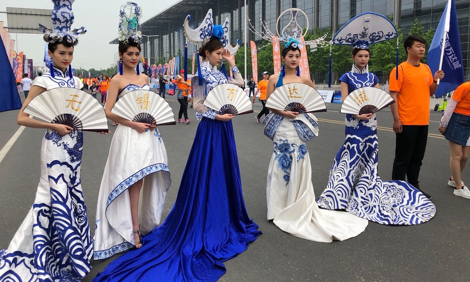 10922DF2-D52D-44A1-9192-385D7BF0682F