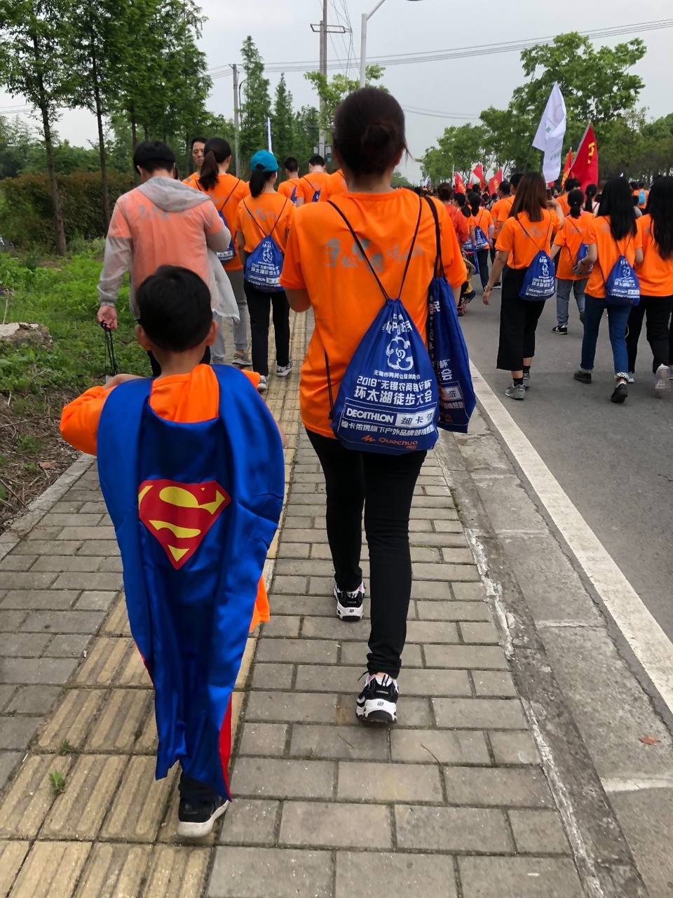 9215AE76-D4E0-4031-ABBD-9A58F18436F4