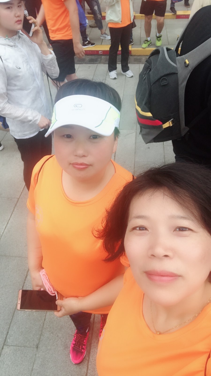 6870EBF5-5170-4ACD-BF66-86E30916C41C