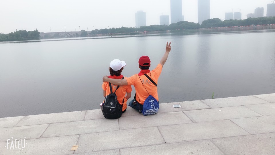 7086BFF8-48D3-4775-B22A-3078A89E54C6