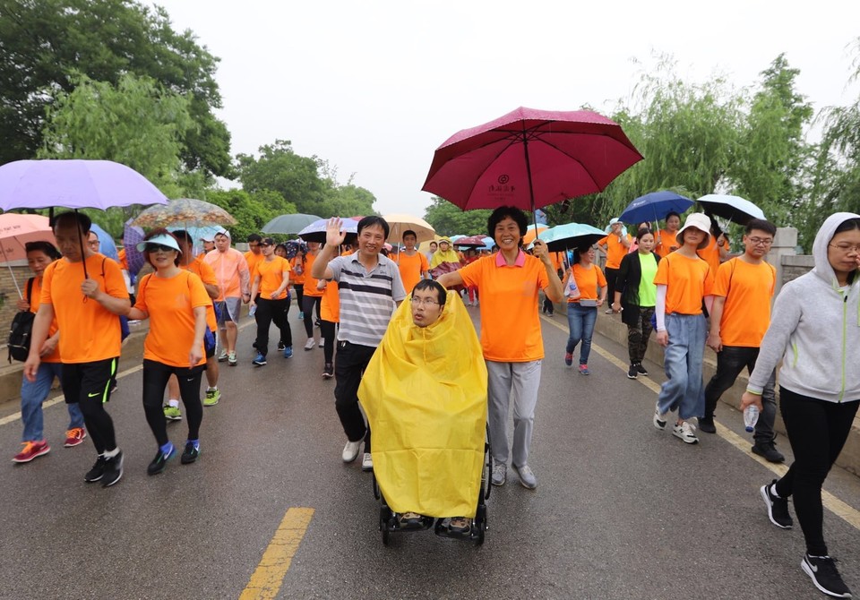 28F3E8E3-4F35-432E-BB0D-44D1EAD5F3B8