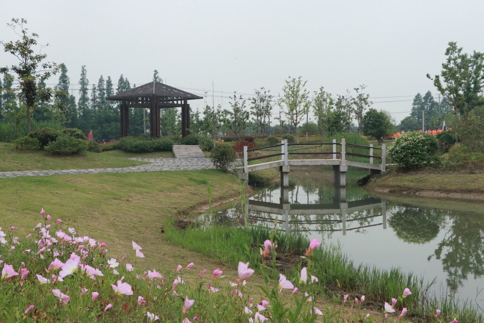 9B25CEB3-E61F-4290-BA36-0412D48220A4