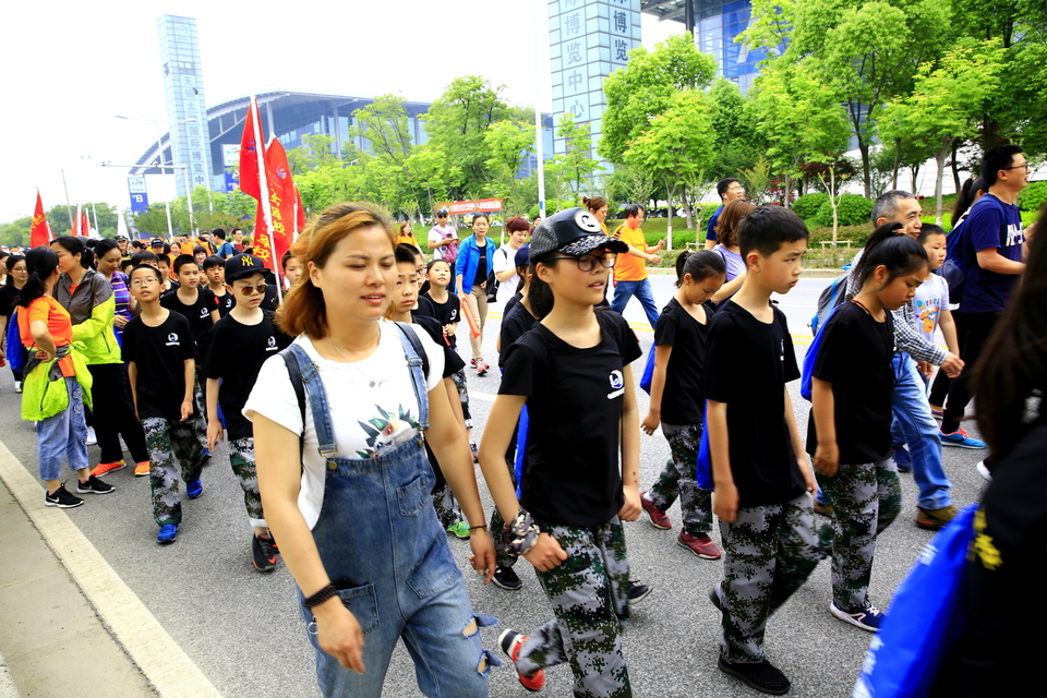 18.5.12徒步大会247