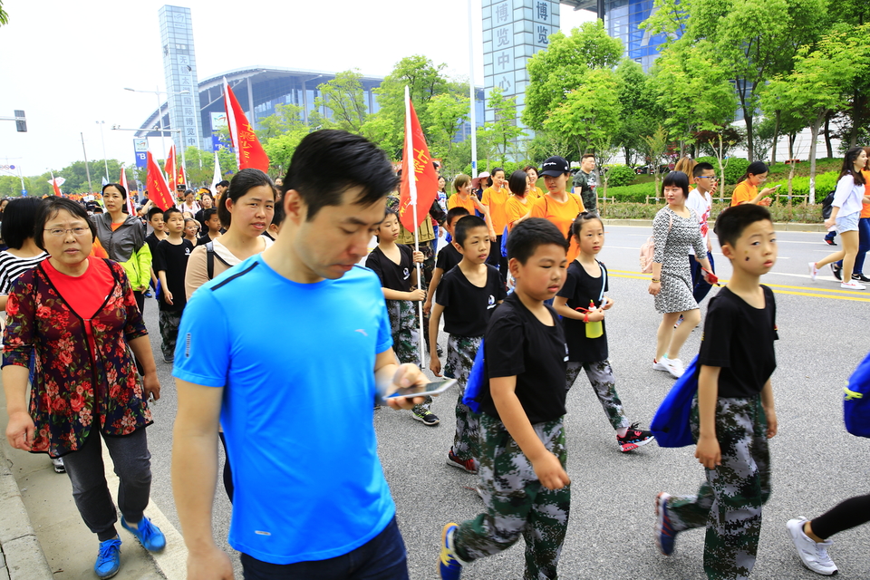 18.5.12徒步大会256