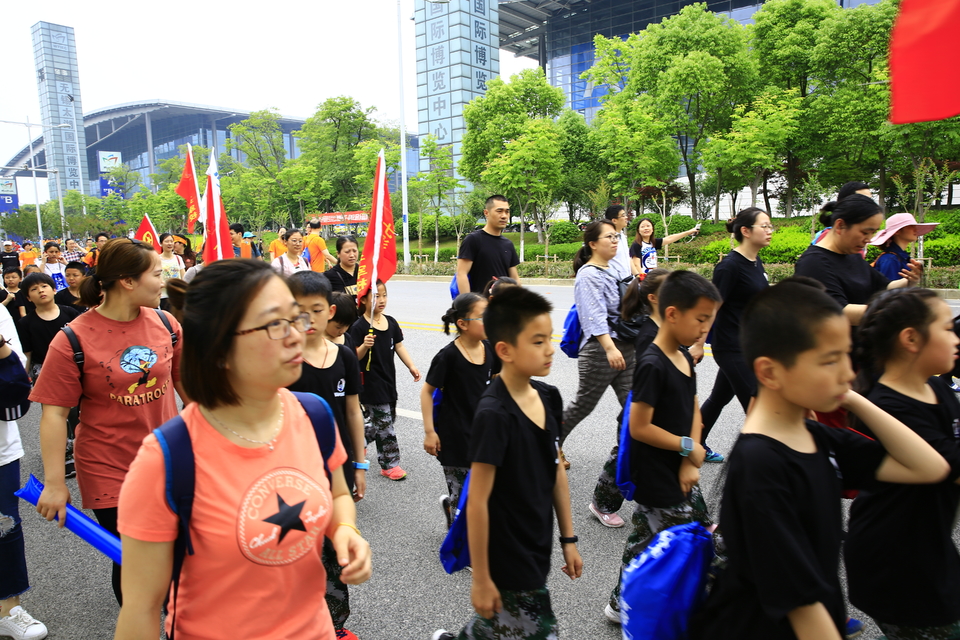 18.5.12徒步大会260