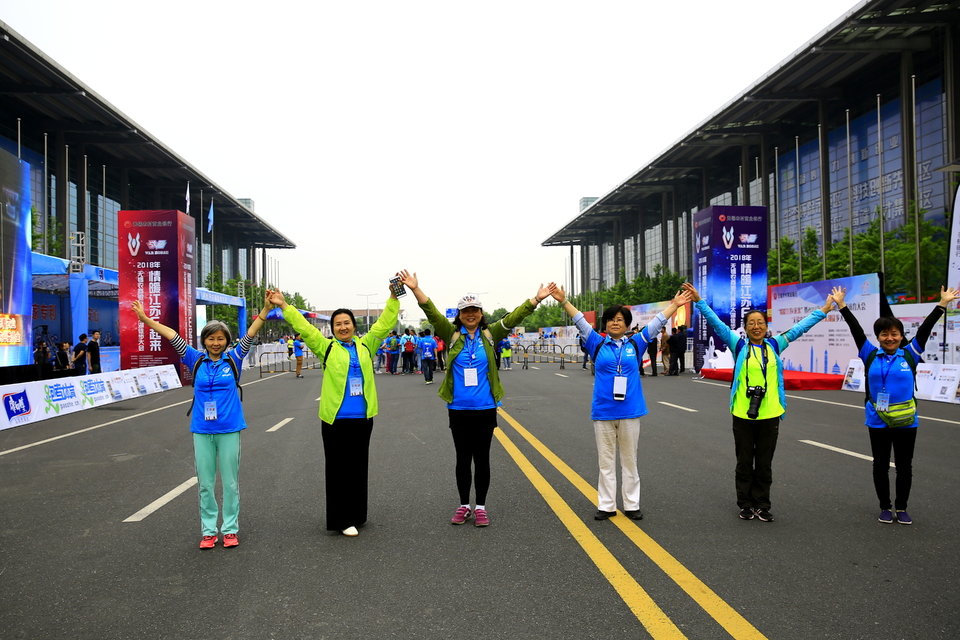 18.5.12徒步大会021