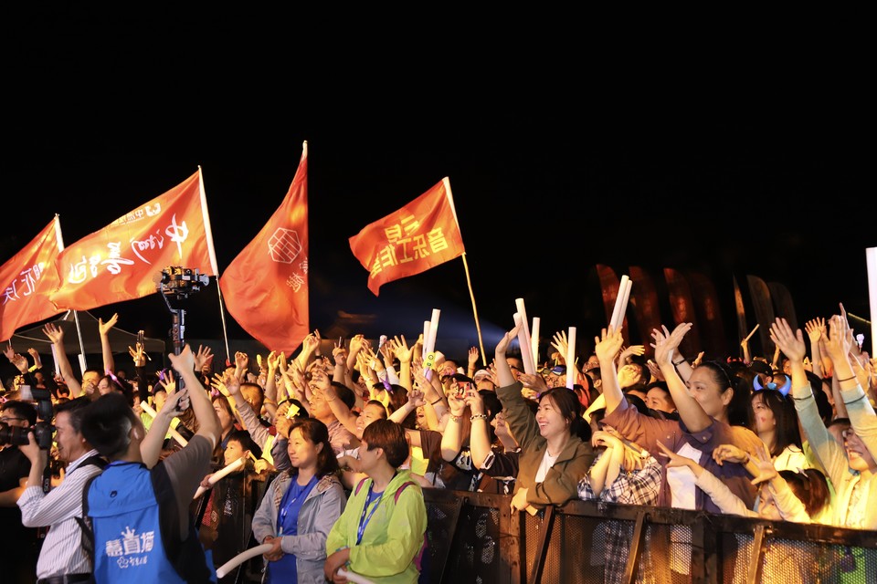 mmexport1558198239879