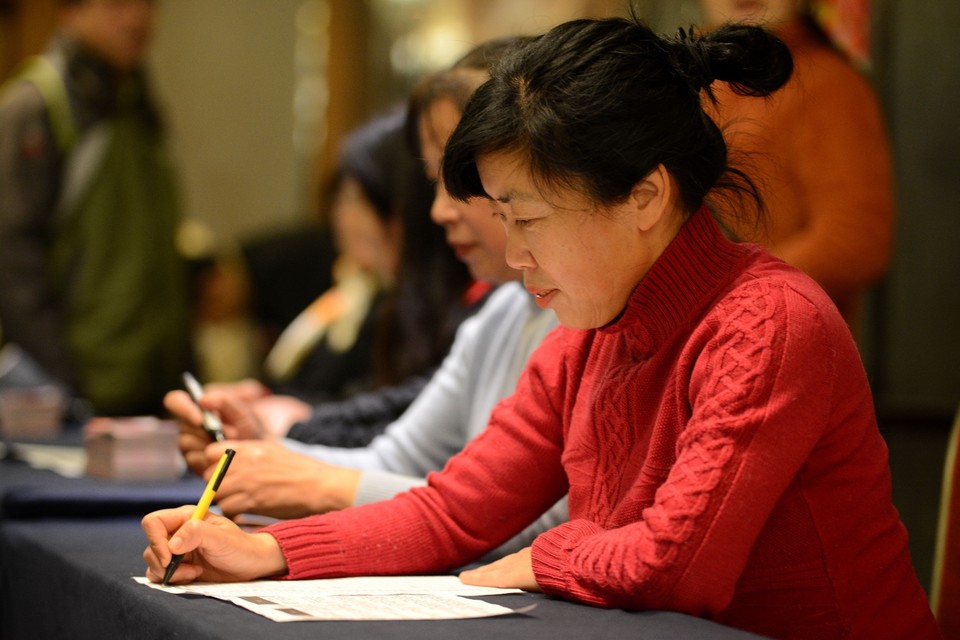 CAF55C23-1852-4736-B518-E65A1F7E473A