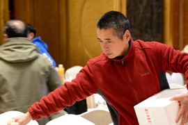 B1434B8E-46A2-42CD-8029-D772FEA2CBC0