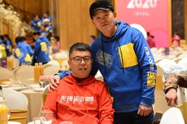 DAAB9486-9470-4C1B-A29C-D465A3760A2A