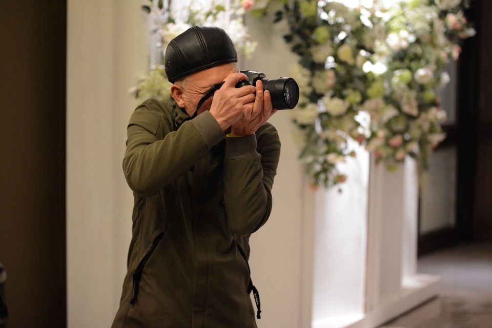 BE2EA153-A9F2-4B44-A7DE-50D1B0355F3F