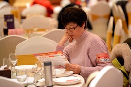 CAB323B8-7F40-4A23-9787-087E290AF5F0