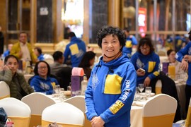 2DD05C42-8618-49CE-999C-4052E4115855