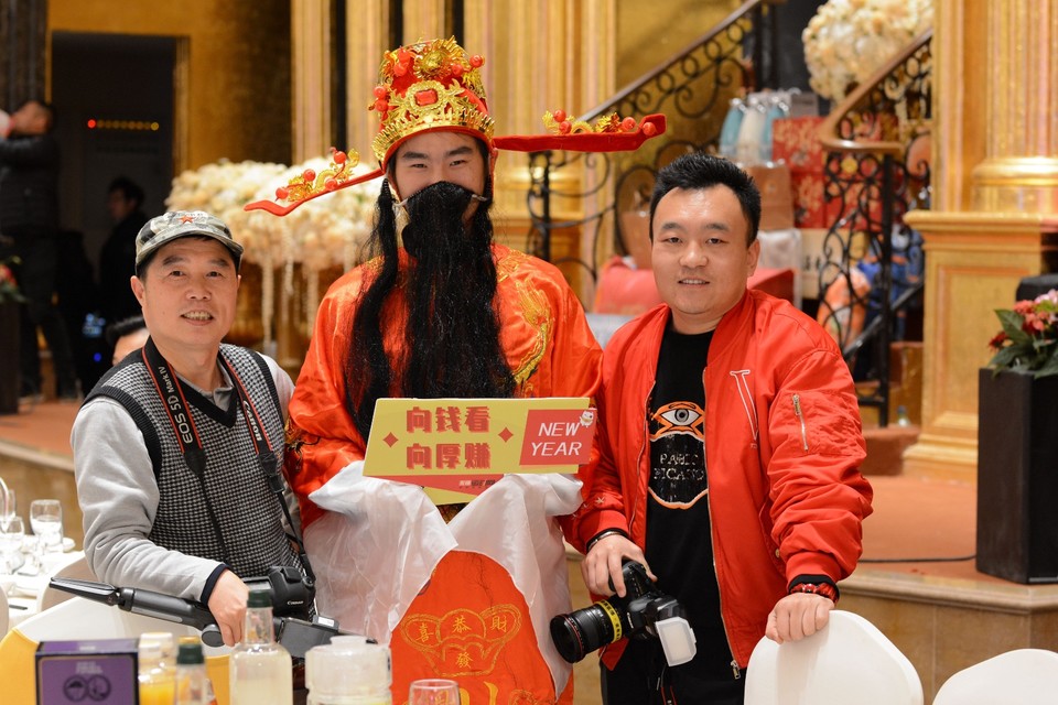 9CA7F9EB-F953-4092-92C5-A2CDC60871B2