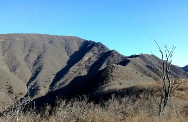 京西一条不宜错过的徒步登山线路