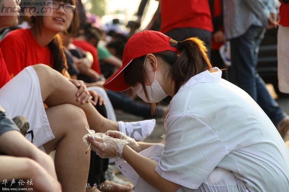 20120425111945943-2419342