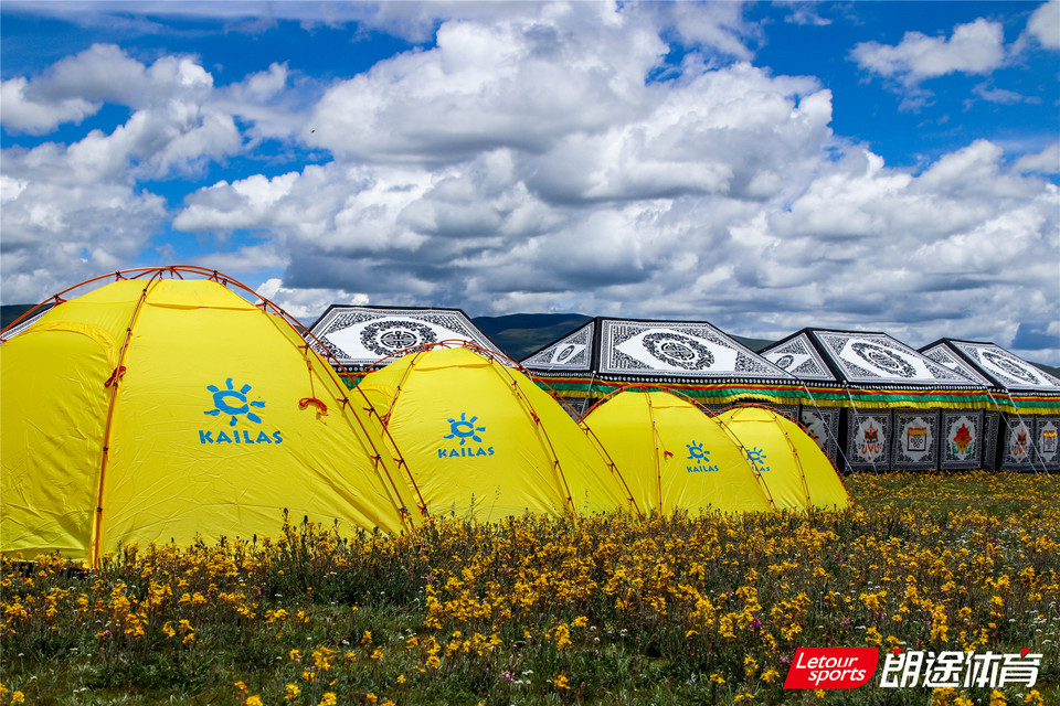 2020甘孜山地户外运动装备展__IMG_1850